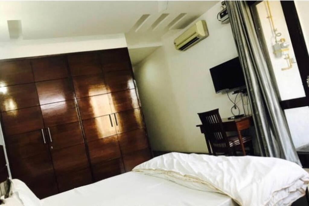 Apartment Service Near Apollo Hospital